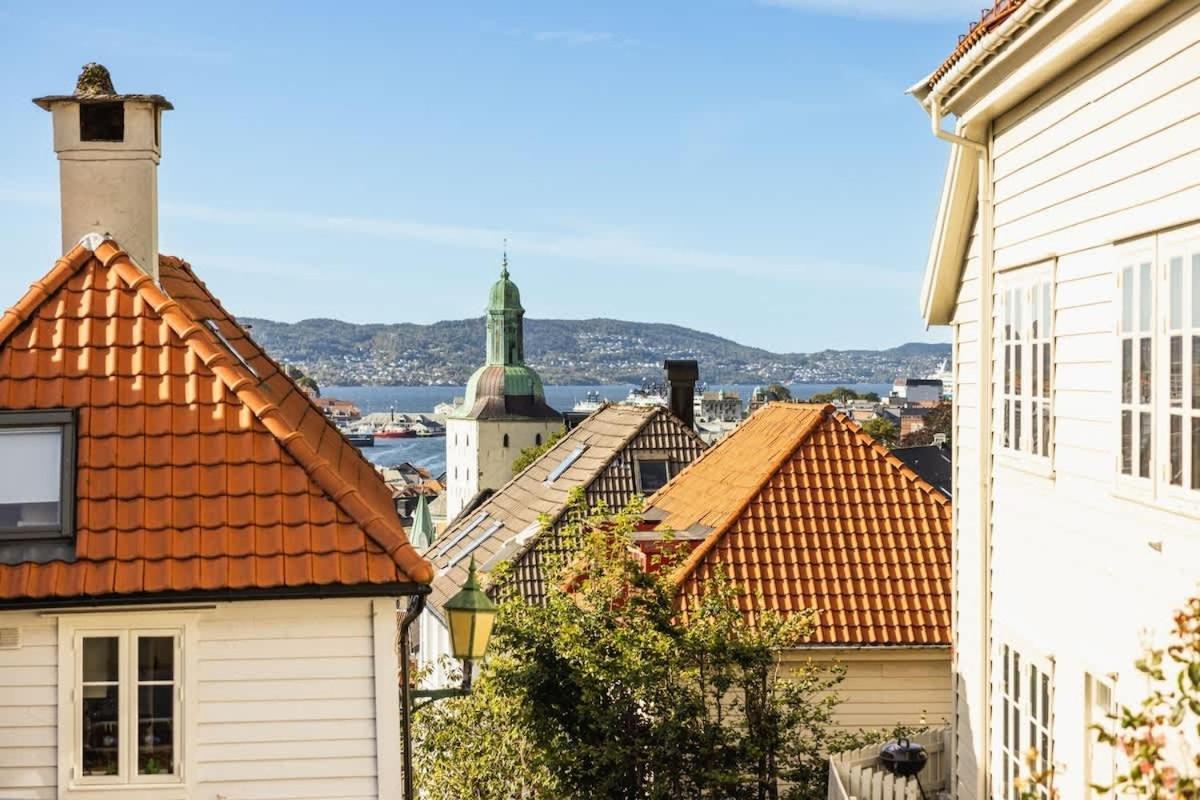 Dinbnb Homes I The 1880 Authentic Bergen Dream I 500M From Bryggen מראה חיצוני תמונה