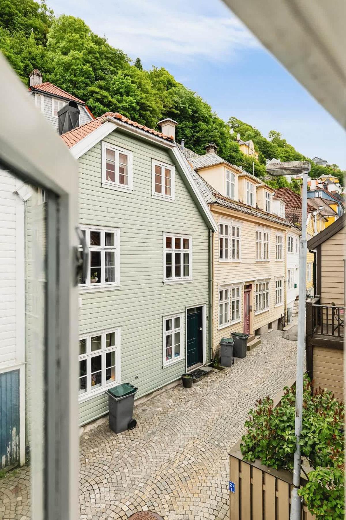 Dinbnb Homes I The 1880 Authentic Bergen Dream I 500M From Bryggen מראה חיצוני תמונה